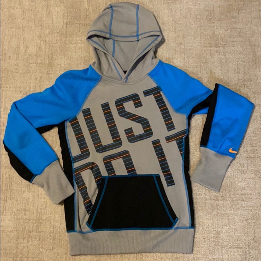 Nike size XS sweet shirt